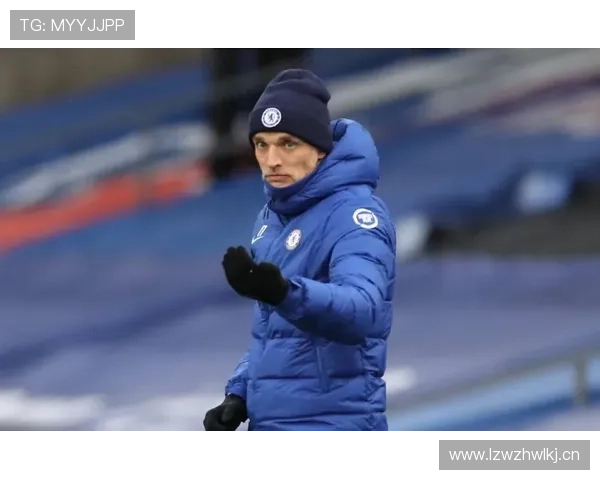 西布朗后防稳固，近期防守表现稳健