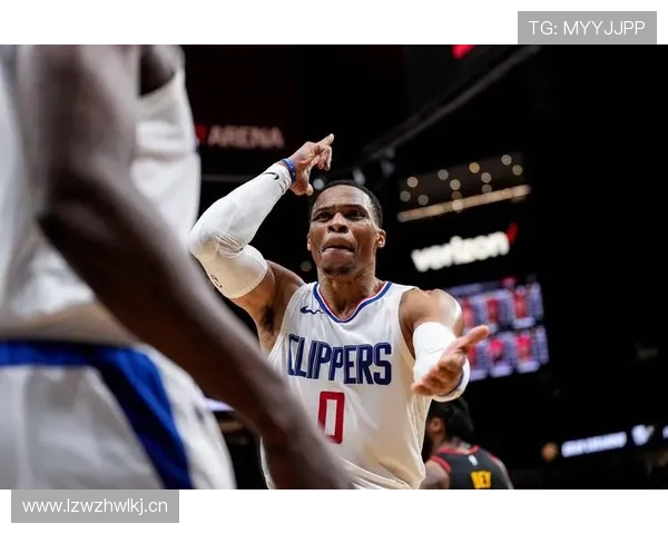 拉塞尔·威斯布鲁克突破助攻效率明显高于联盟平均水平